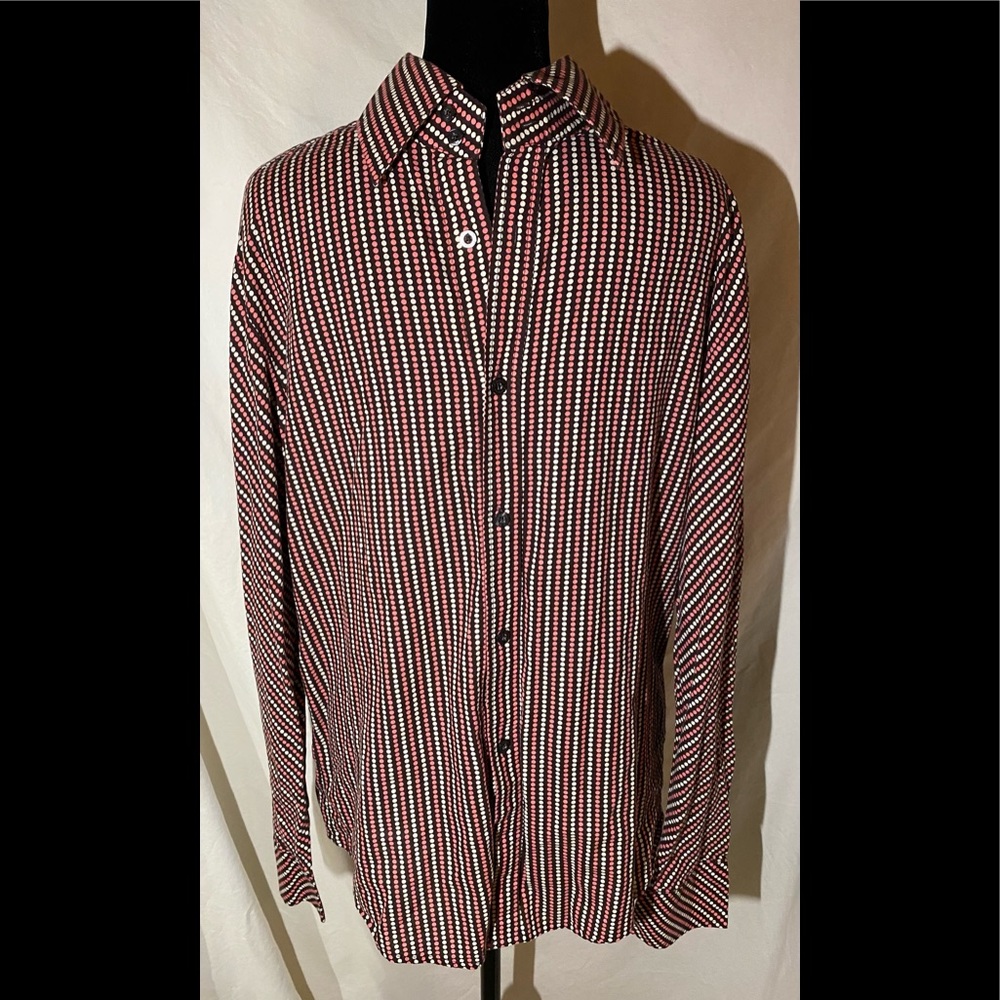 7 Diamonds button down shirt